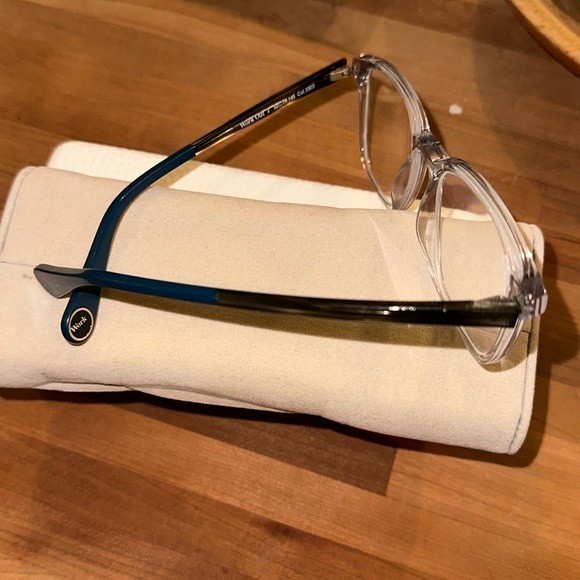 WOOW Italian Clear Transparent Blue Eyeglass Frames Hard Case and Cleaning Cloth - Picture 7 of 12